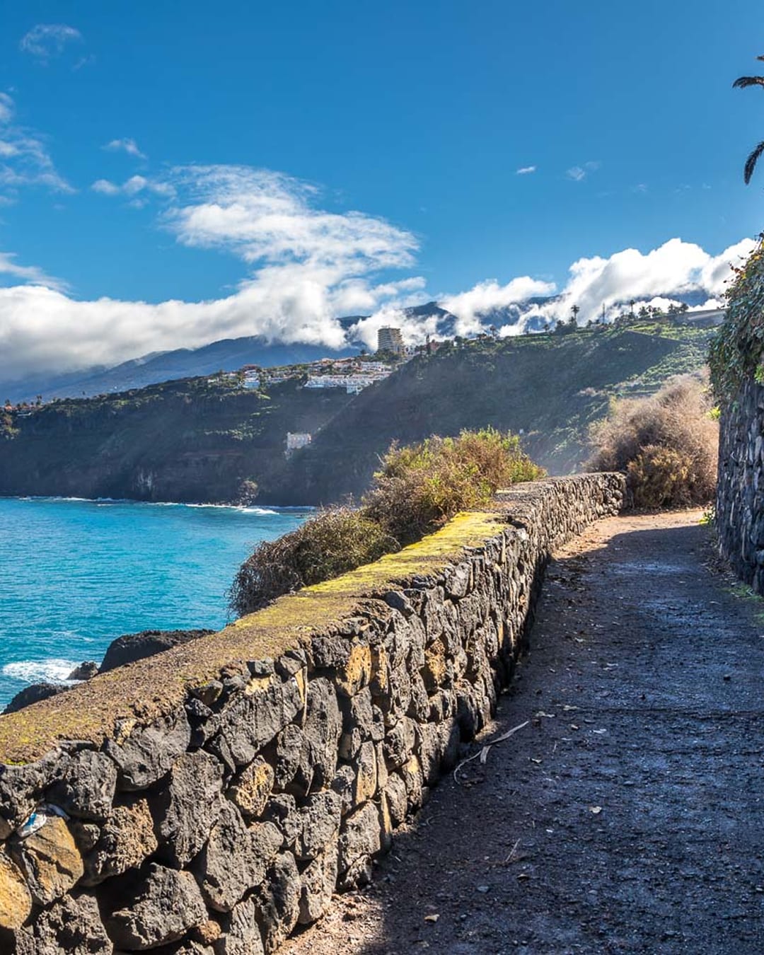 Rambla de Castro coastal trail